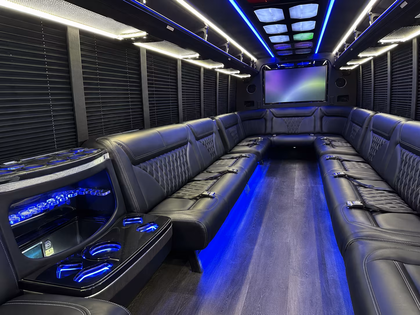 herriman 20 passenger party bus inside