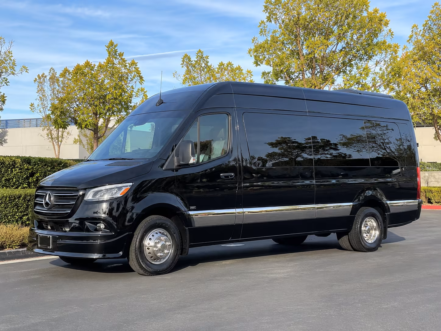 orem reliable employee shuttles for your workforce