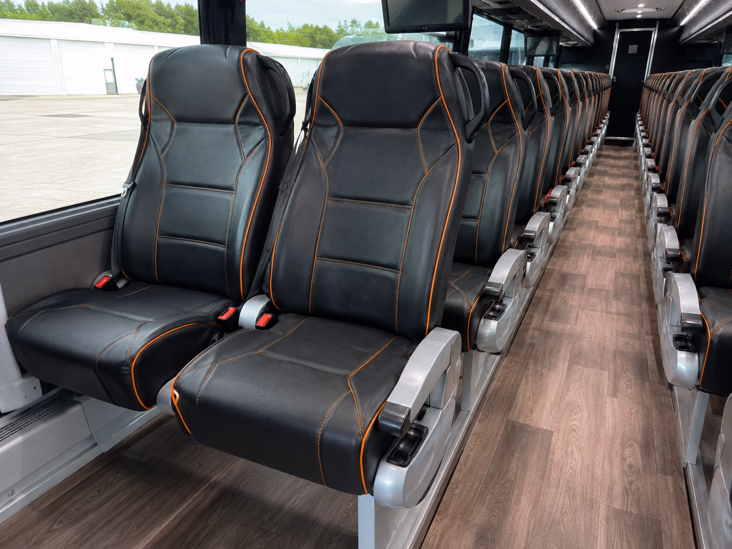 sandy private bus rentals for sandy concerts and festivals